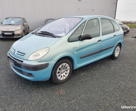 Citroen xsara picasso essence 1.6l 16v 95 ch