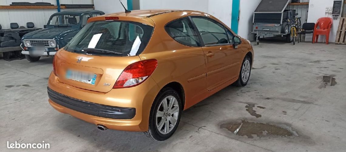 Peugeot 207 1.6 16v 120 ch sport