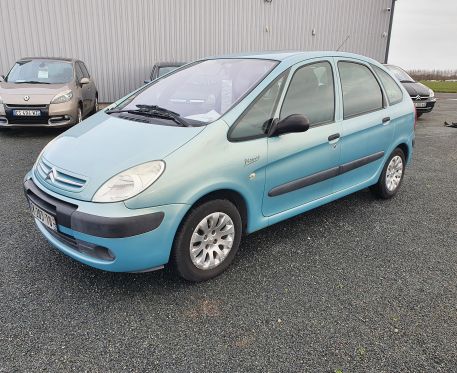 Citroën xsara picasso ESSENCE 1.6L 95 ch Pack 