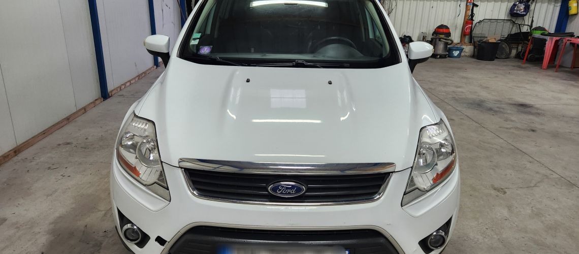 Ford kuga 4x4 2.5 essence et bioethanol 200ch 4x4