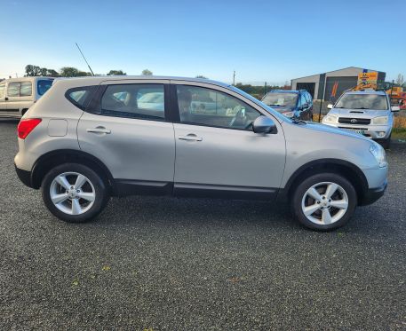 Nissan qashqai 1.5 dci 106 ch acenta