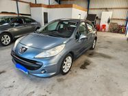 Peugeot 207 hdi 1.6l 110ch idéal pour jeune conducteur